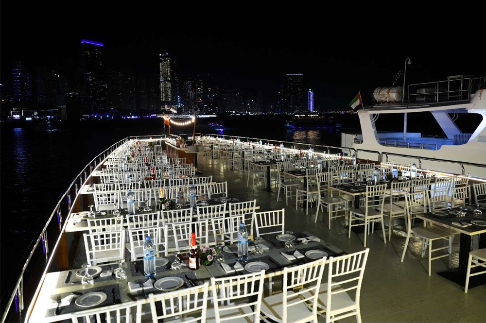 Dhow Cruise Dubai Marina