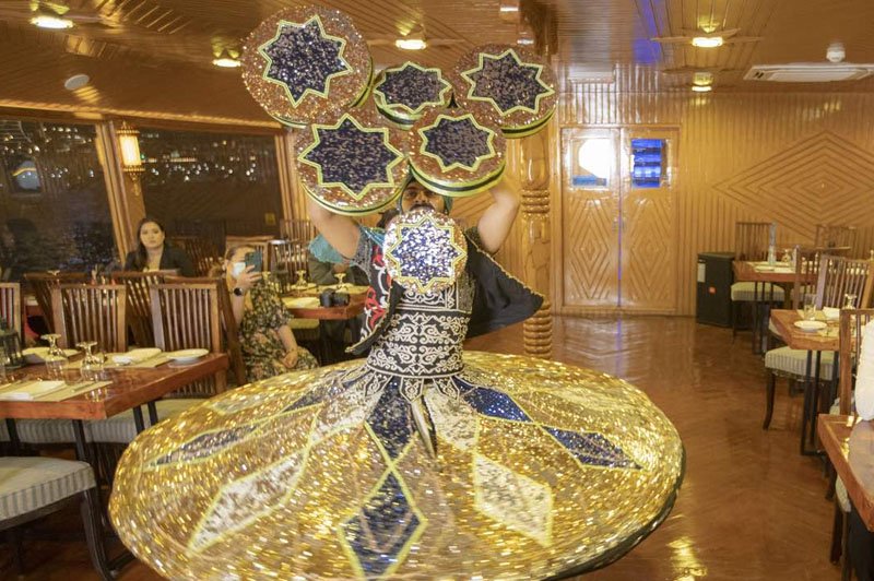 tonoura-dance
