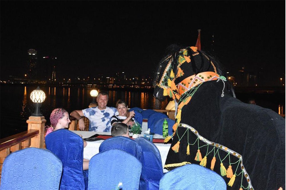 Live entertainment on the cruise activity for the guests