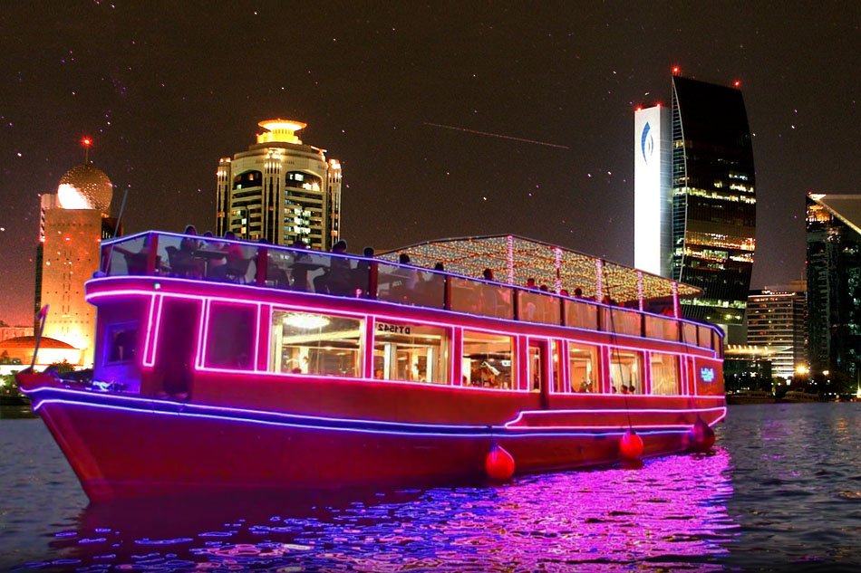 Dhow Cruise Dubai creek tour