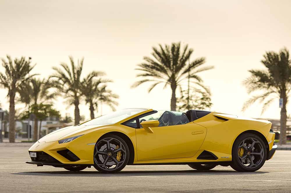 Book Lamborghini Huracan EVO in Dubai