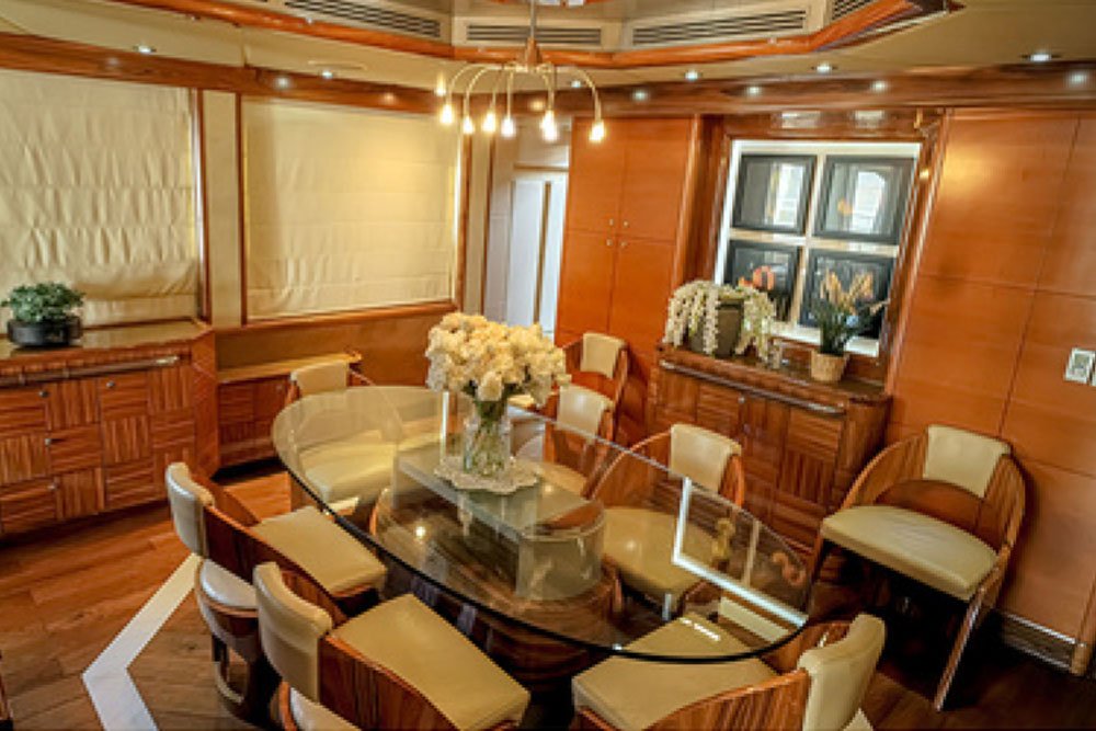 Main Deck Dining