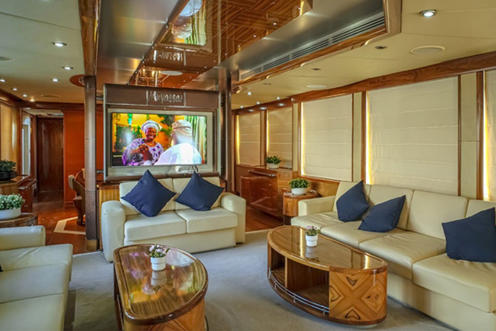 Main Deck Salon