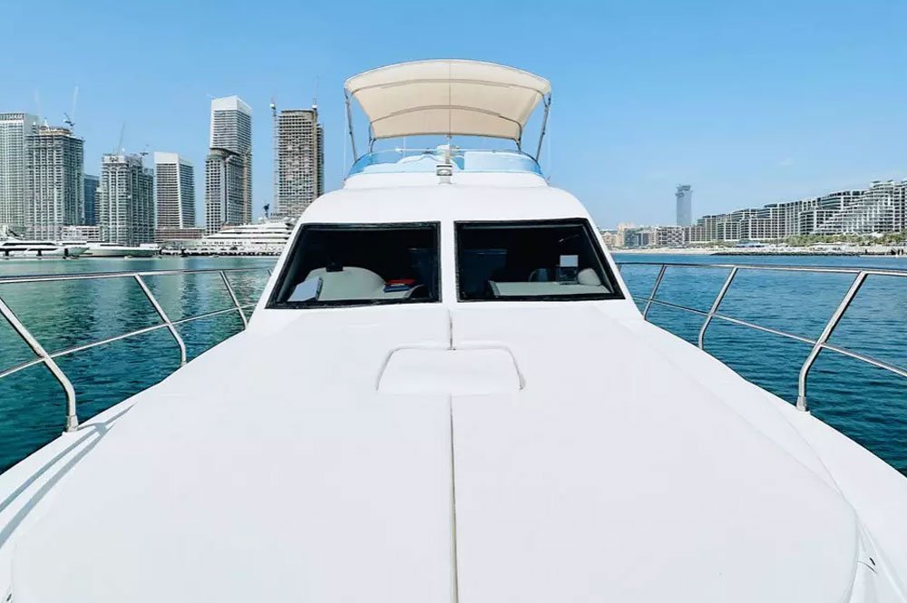 44 Ft Yacht for Up to 10 People